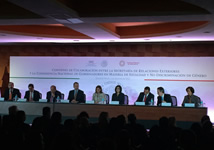 Firma del Convenio de Colaboración en materia de Igualdad y No Discriminación de Género, 4 de diciembre.